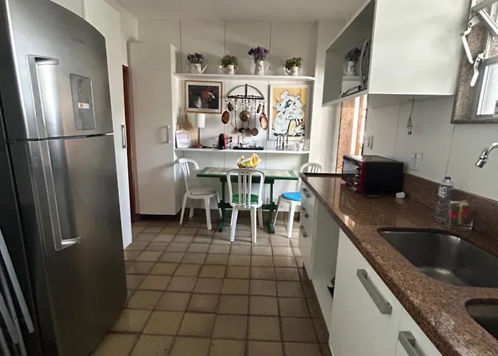 Apartmento com 2 dormitórios